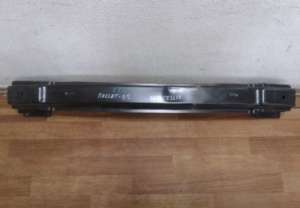 Усилитель заднего бампера Volkswagen Passat B8 oem 3G0807311B