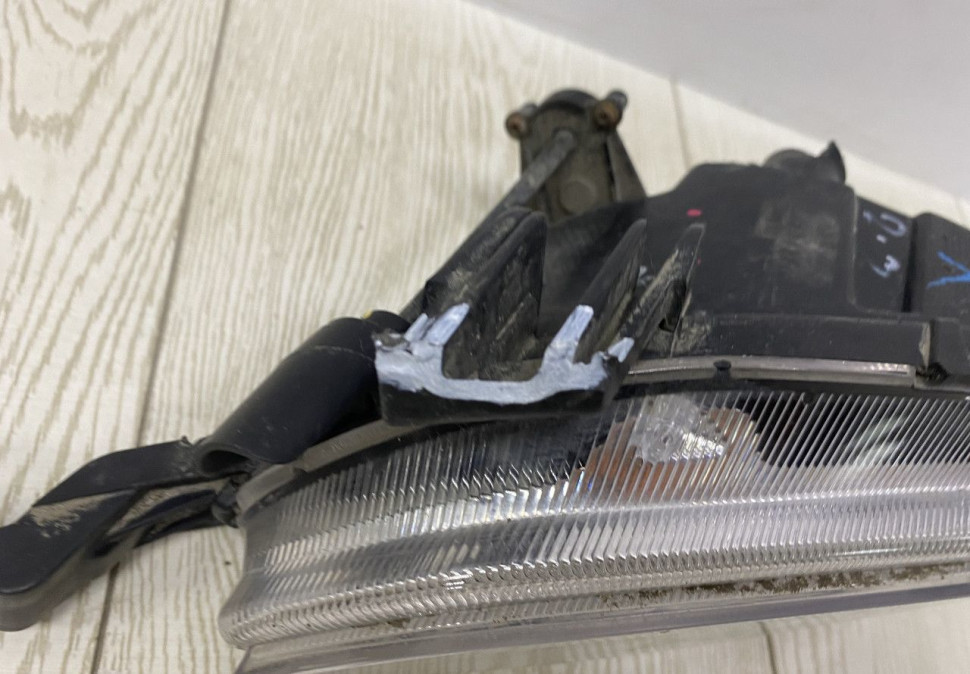 Противотуманная фара левая Hyundai Tucson 3 дорестайлинг 2015-2018 oem 92201D7000 Противотуманная фара левая Hyundai Tucson 3 дорестайлинг 2015-2018 oem 92201D7000