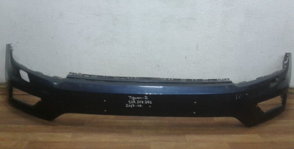 Бампер передний Volkswagen Tiguan 2 oem 5nr807221