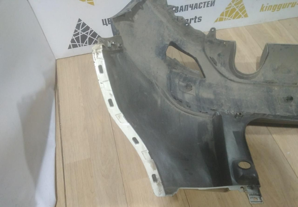 Бампер задний бу Renault Kaptur OEM 850220429R (В) Бампер задний бу Renault Kaptur OEM 850220429R (В)