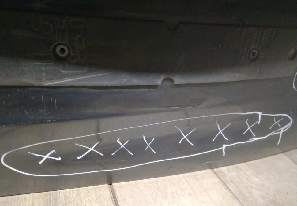 Крышка багажника бу Skoda Kodiaq OEM 565827023A