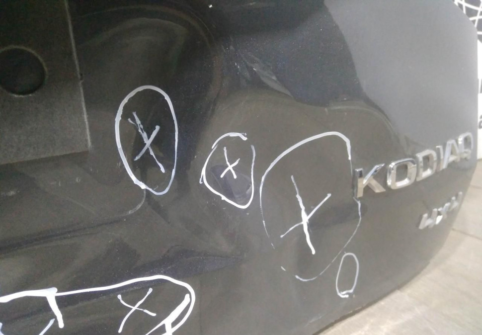 Крышка багажника бу Skoda Kodiaq OEM 565827023A