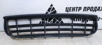Решетка в бампер центральная Volkswagen Crafter oem  2L0807835A