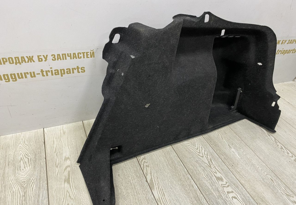 Обивка багажника правая Skoda Rapid OEM 5JA867428C Обивка багажника правая Skoda Rapid OEM 5JA867428C