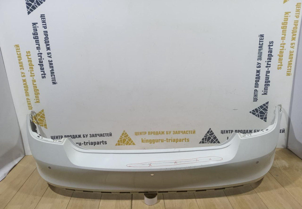 Бампер задний бу Skoda Rapid OEM 60U807421