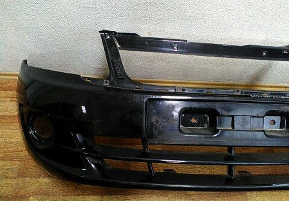 Бампер передний Lada Granta трещины oem 2190280301510 (скл-3)