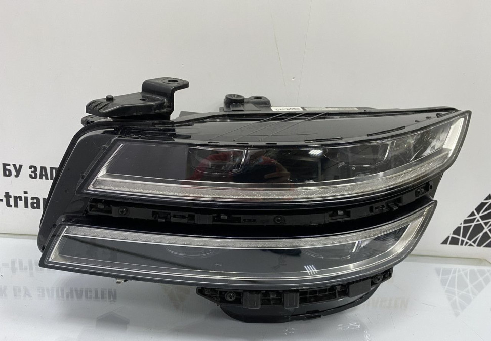 Фара левая диодная LED Genesis G80 2 2020 OEM 92101T1100