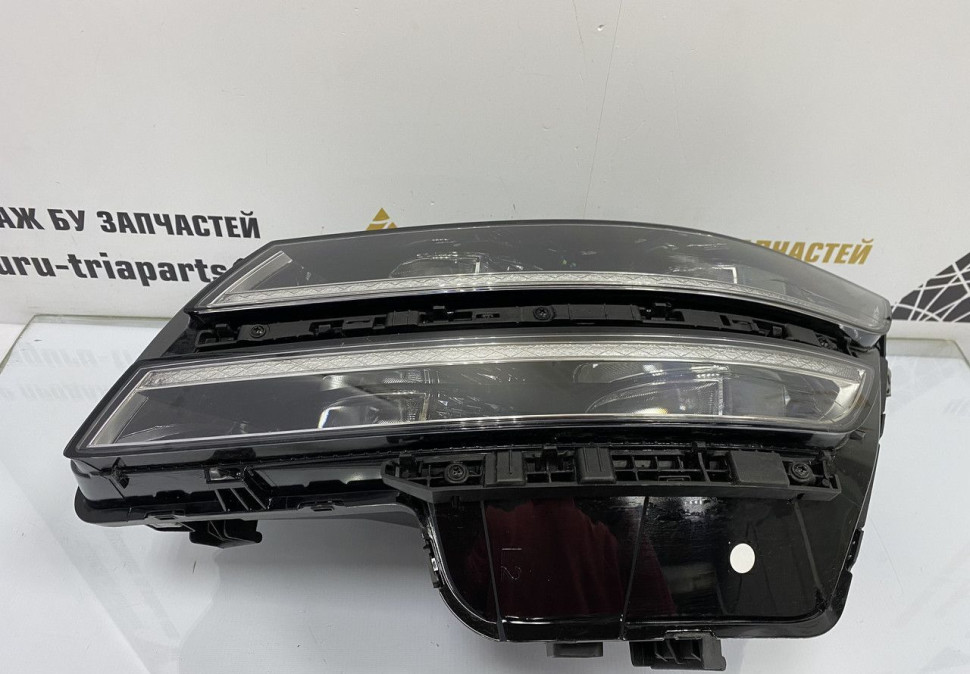 Фара левая диодная LED Genesis G80 2 2020 OEM 92101T1100 Фара левая диодная LED Genesis G80 2 2020 OEM 92101T1100