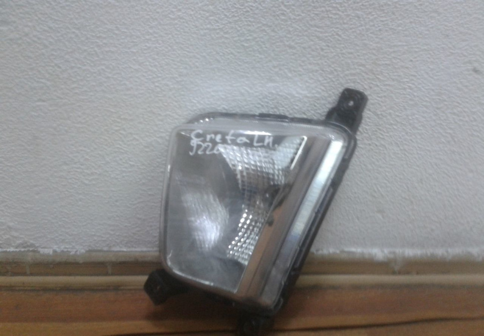 Фара левая птф Hyundai Creta oem 92207m0000 (слом.1креп.)