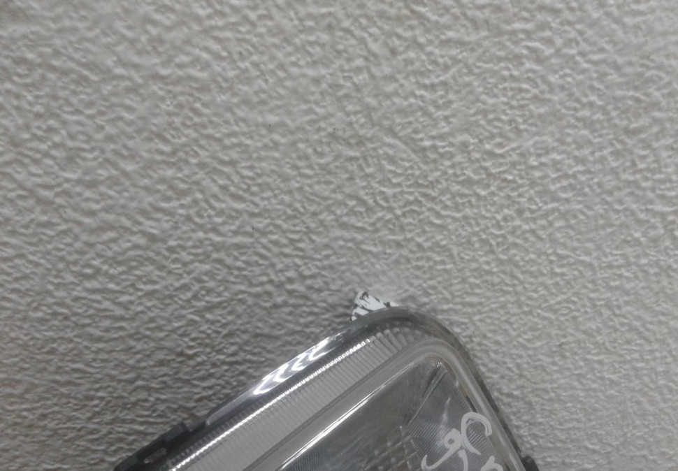 Фара левая птф Hyundai Creta oem 92207m0000 (слом.1креп.) Фара левая птф Hyundai Creta oem 92207m0000 (слом.1креп.)