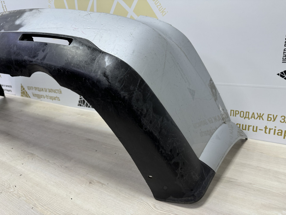 Бампер задний бу Ssang Yong Kyron OEM 7881109111