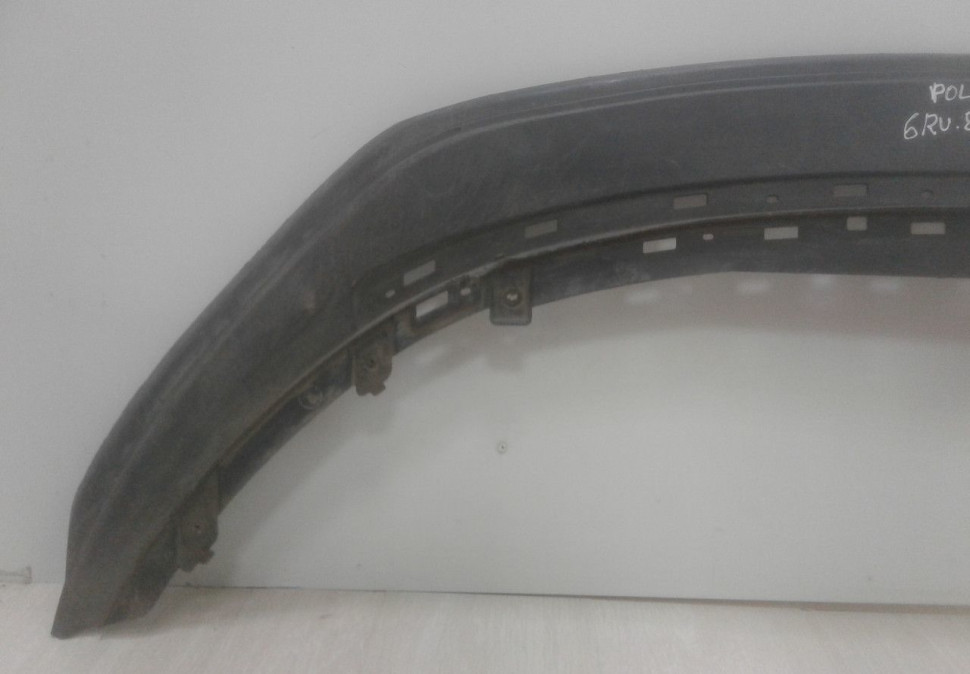 Спойлер переднего бампера Volkswagen Polo 5 oem 6RU805916 Спойлер переднего бампера Volkswagen Polo 5 oem 6RU805916