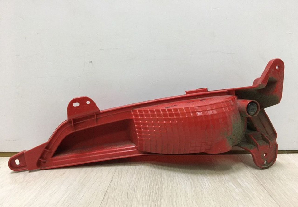 Птф задний левый Hyundai Creta (16>) oem 92405m0000 (мал.трещ) Птф задний левый Hyundai Creta (16>) oem 92405m0000 (мал.трещ)