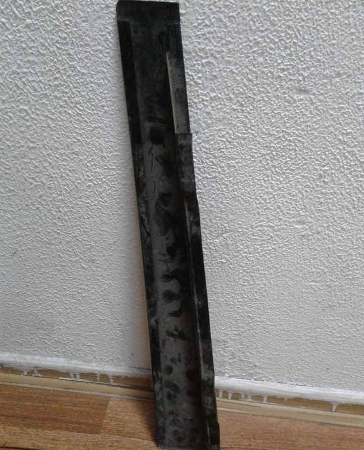 Накладка двери передняя левая Volkswagen Caddy 3 oem 2k0837901 Накладка двери передняя левая Volkswagen Caddy 3 oem 2k0837901
