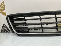 Решетка в бампер Volkswagen Polo 5 Дорестайлинг 2009 OEM 6RU853677