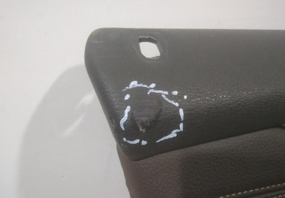 Обивка двери передняя левая бу BMW X5 F15 OEM 51417369941 Обивка двери передняя левая бу BMW X5 F15 OEM 51417369941