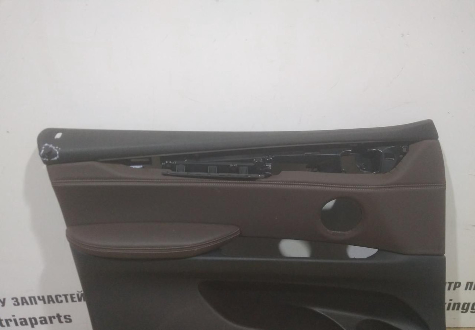Обивка двери передняя левая бу BMW X5 F15 OEM 51417369941 Обивка двери передняя левая бу BMW X5 F15 OEM 51417369941