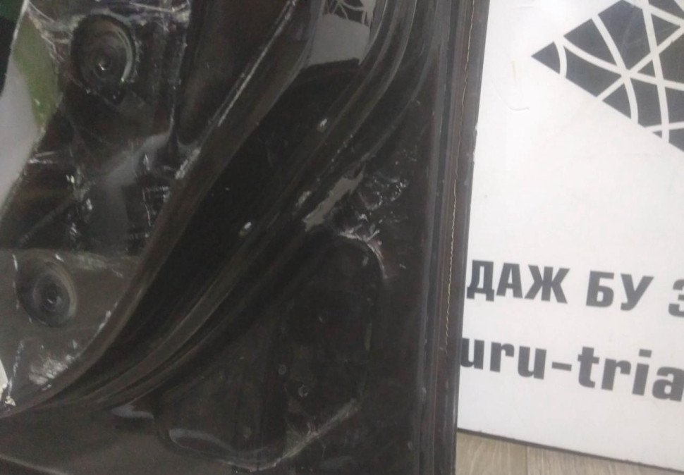 Дверь передняя правая бу Opel Astra J5 OEM 13285607