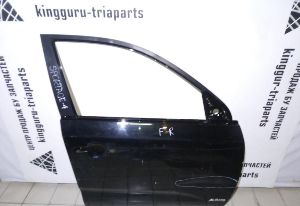Дверь передняя правая Kia Sorento 2 09-20 oem 760042P000