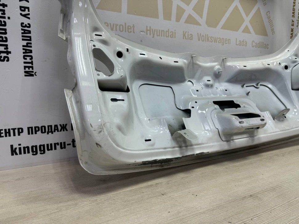 Крышка багажника Volkswagen Tiguan 1 2007 oem 5N0827025G