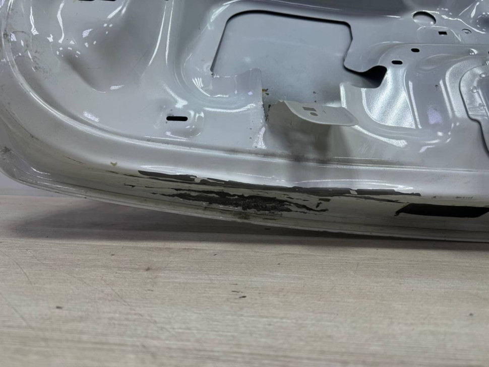 Крышка багажника Volkswagen Tiguan 1 2007 oem 5N0827025G