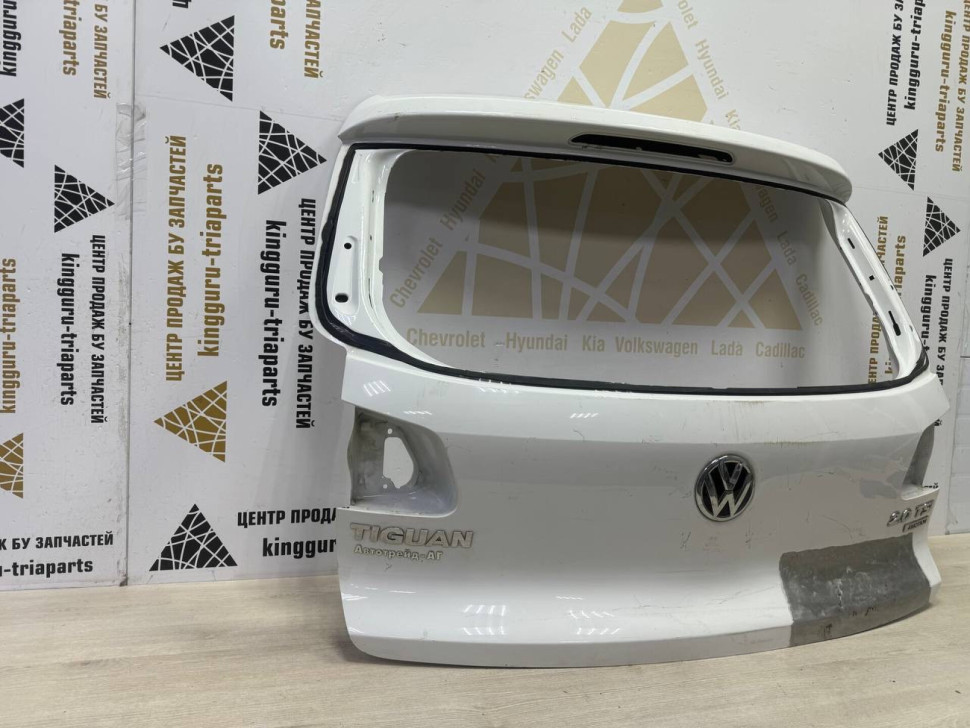 Крышка багажника Volkswagen Tiguan 1 2007 oem 5N0827025G Крышка багажника Volkswagen Tiguan 1 2007 oem 5N0827025G