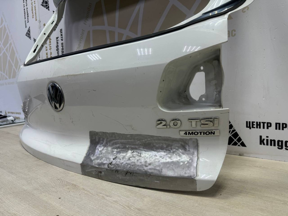 Крышка багажника Volkswagen Tiguan 1 2007 oem 5N0827025G Крышка багажника Volkswagen Tiguan 1 2007 oem 5N0827025G