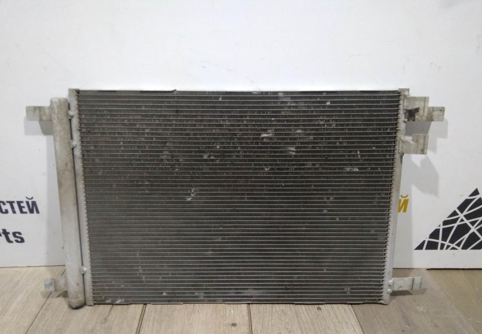 Радиатор кондиционера бу Skoda Octavia A7 OEM 5Q0816411BG