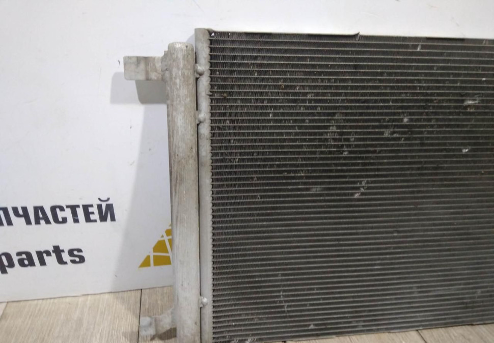 Радиатор кондиционера бу Skoda Octavia A7 OEM 5Q0816411BG