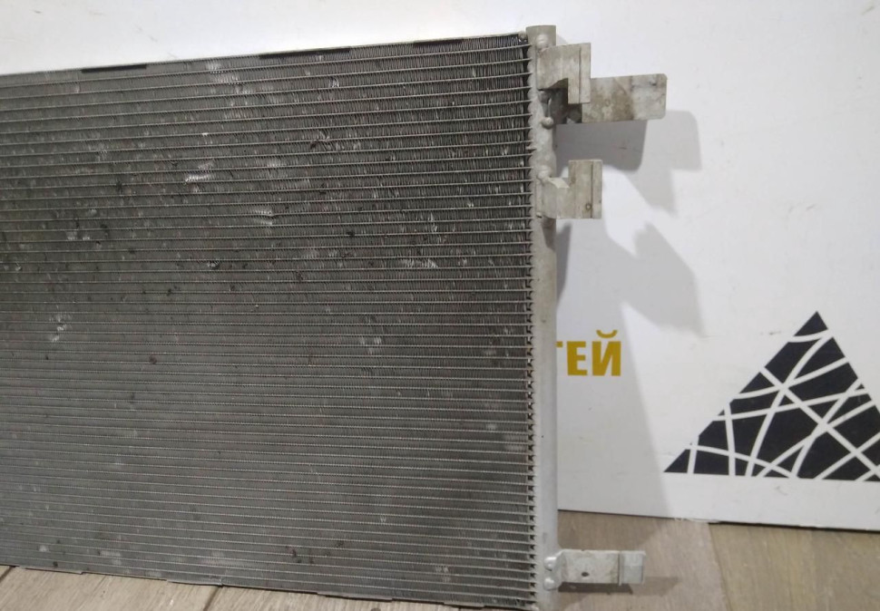 Радиатор кондиционера бу Skoda Octavia A7 OEM 5Q0816411BG