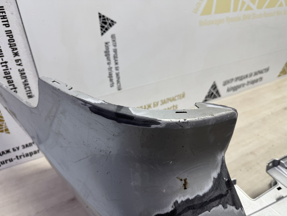 Бампер задний Toyota Land Cruiser 200 oem 5215960260 Бампер задний Toyota Land Cruiser 200 oem 5215960260