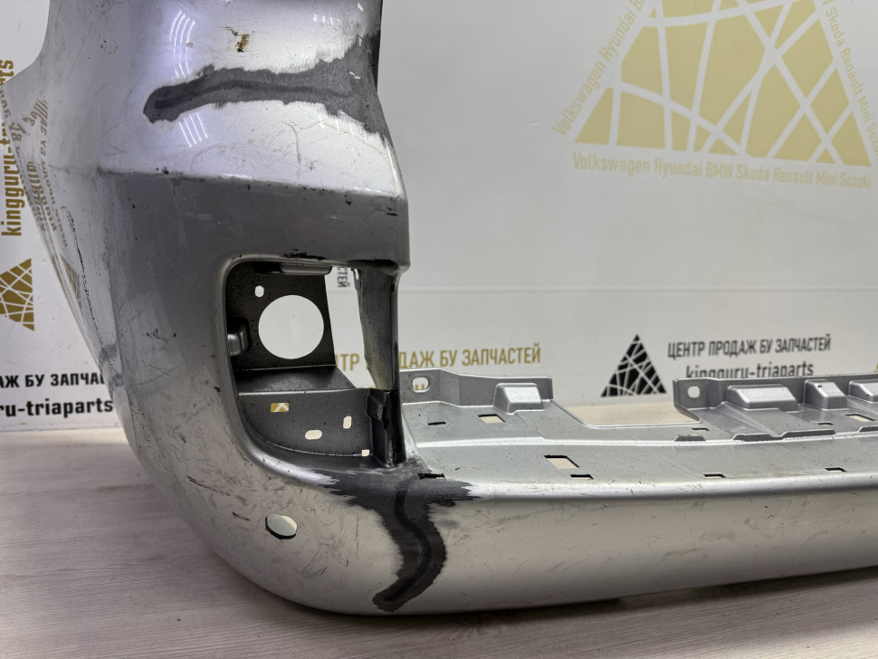Бампер задний Toyota Land Cruiser 200 oem 5215960260 Бампер задний Toyota Land Cruiser 200 oem 5215960260