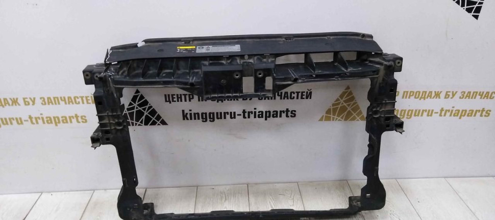 Панель передняя Volkswagen Tiguan 1 2007-2016 oem 5N0805588F
