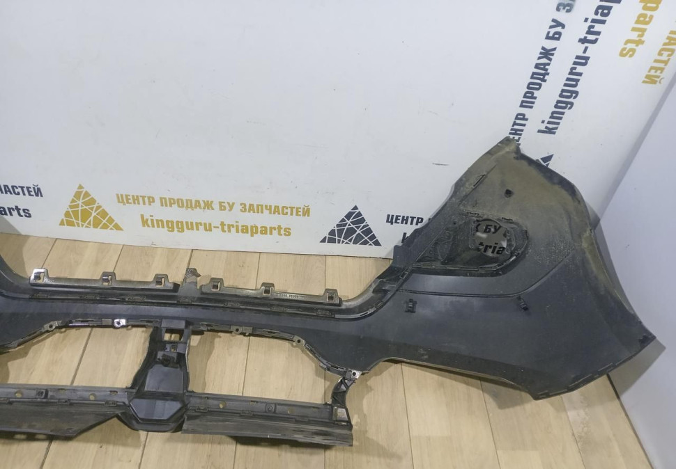 Бампер передний бу Renault Duster 2 OEM 620220658R