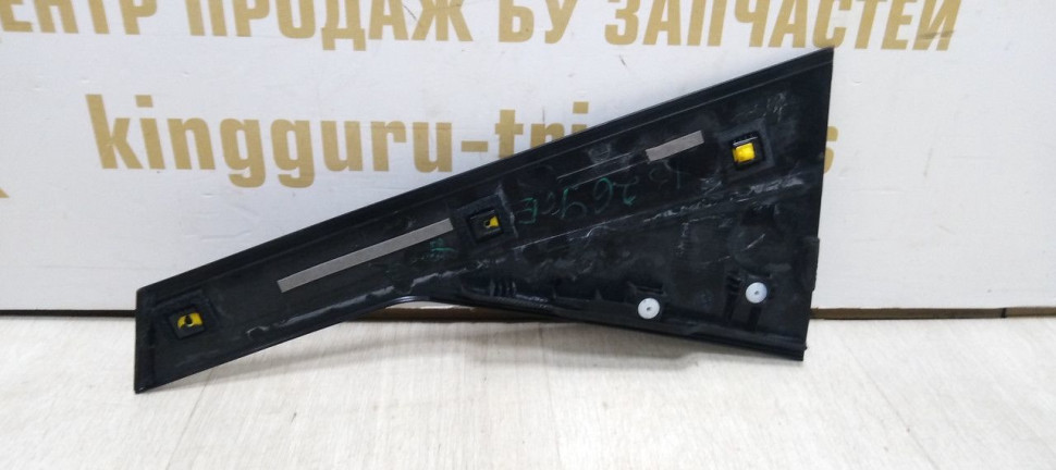 Накладка стойки двери Hyundai Santa Fe 4 2018> oem 83280S1000 Накладка стойки двери Hyundai Santa Fe 4 2018> oem 83280S1000