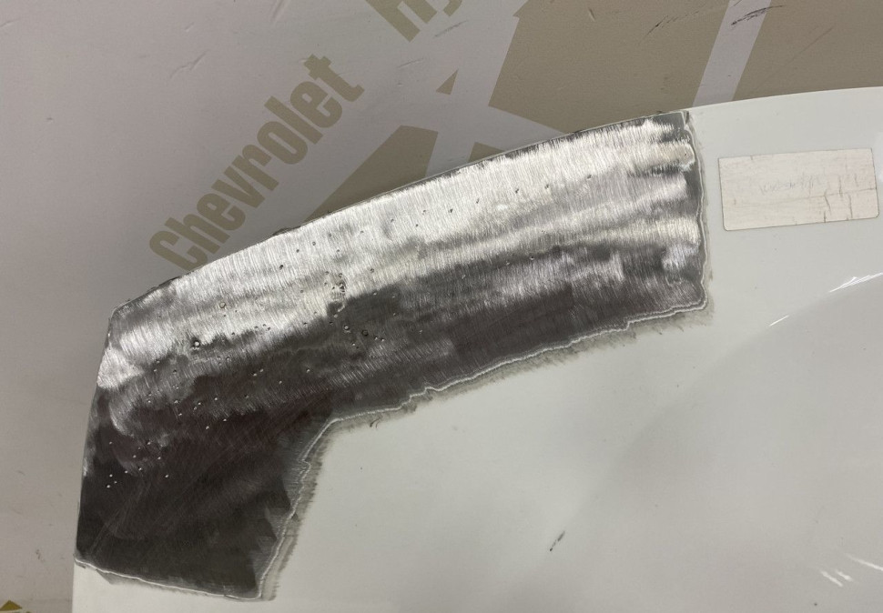 Капот  Renault Duster 2010 OEM 651000987R