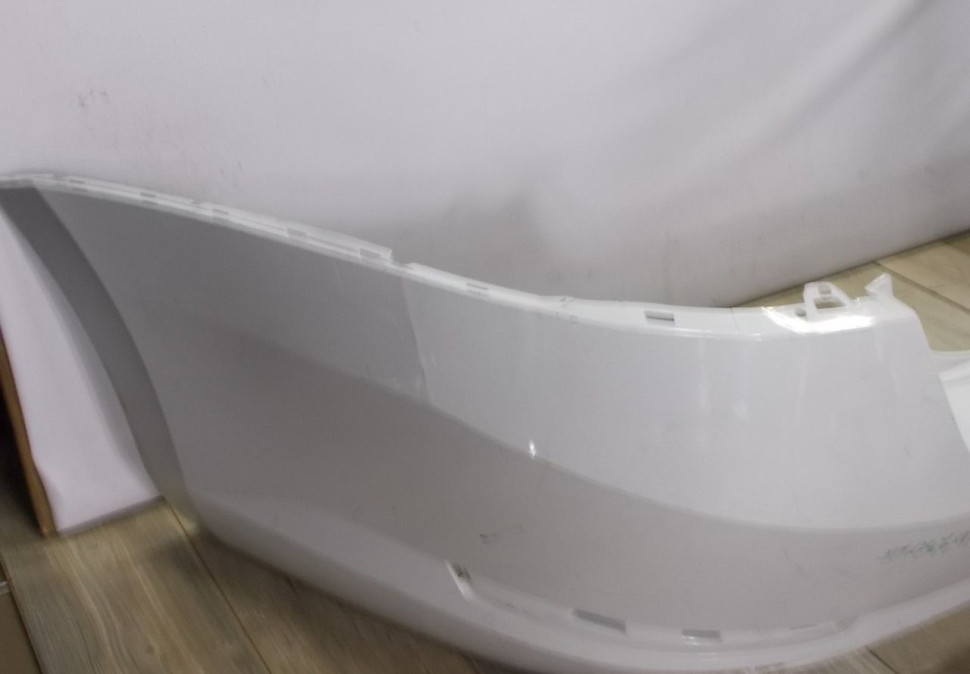 Бампер задний бу Skoda Superb 3 OEM 3V5807421