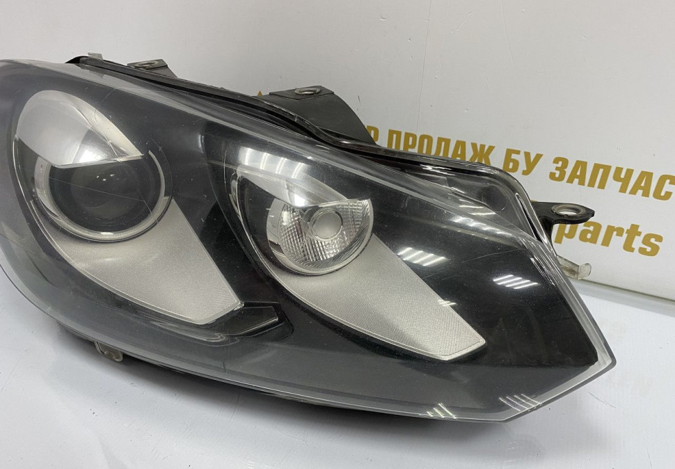 Фара правая ксенон Volkswagen Golf 6 2009 OEM  5K1941754B