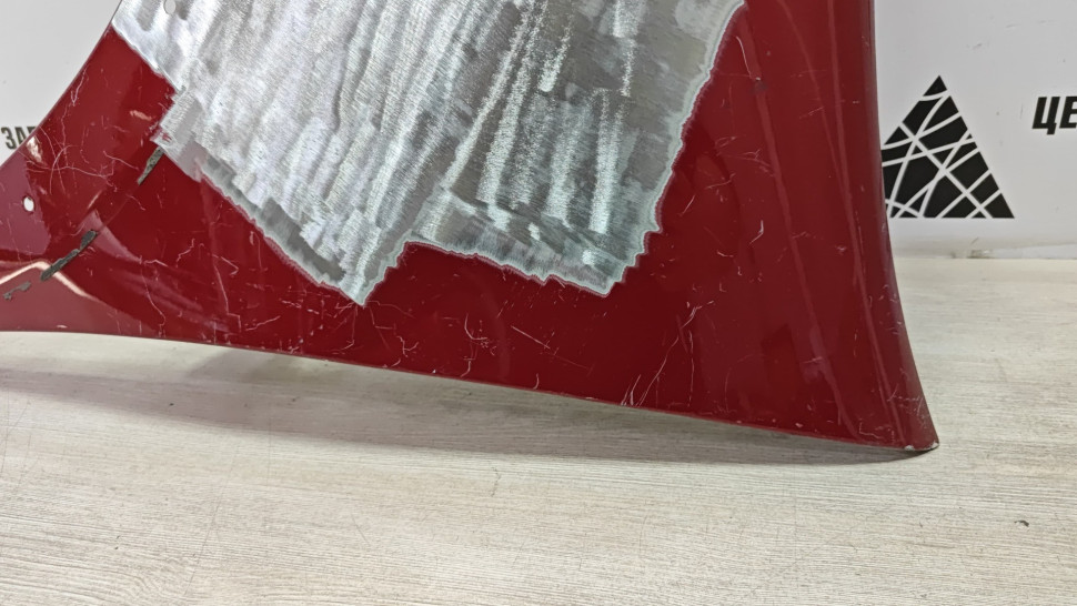 Крыло переднее левое бу Renault Sandero Stepway 2 OEM 631017145R