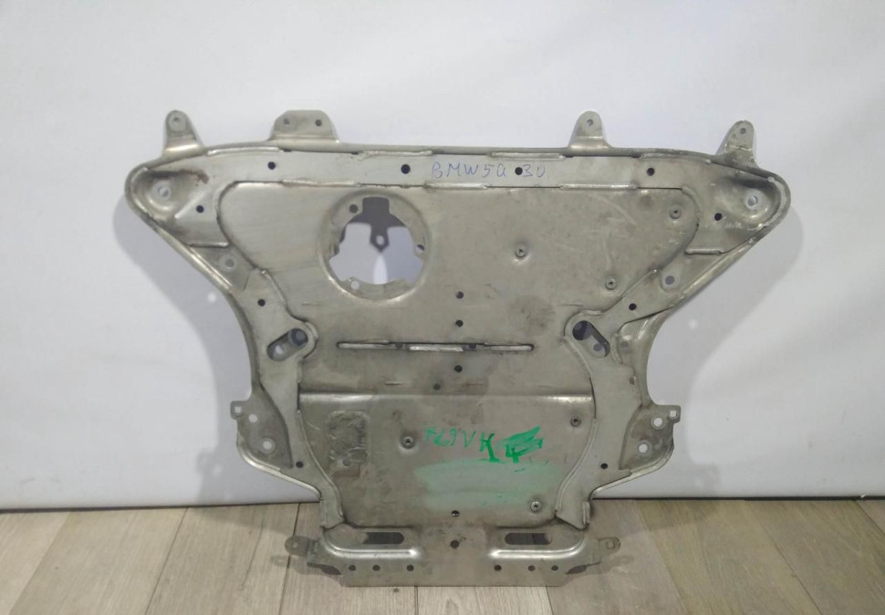 Защита двигателя задняя бу BMW 7 G11 OEM 31106869115