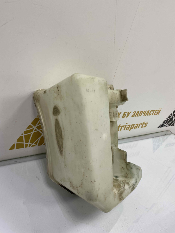 Бачок омывателя Volkswagen Passat СС 09-12 oem 3c8955453 Бачок омывателя Volkswagen Passat СС 09-12 oem 3c8955453