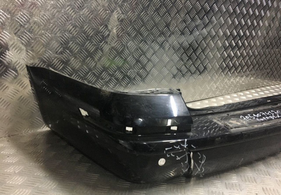 Бампер задний Volkswagen Multivan T6  oem 7e5807417c