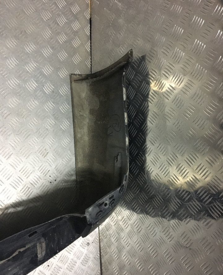 Бампер задний Volkswagen Multivan T6  oem 7e5807417c