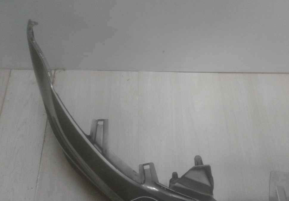 Бампер передний Volkswagen Polo седан рест oem 6RU807221A (вмятина) Бампер передний Volkswagen Polo седан рест oem 6RU807221A (вмятина)