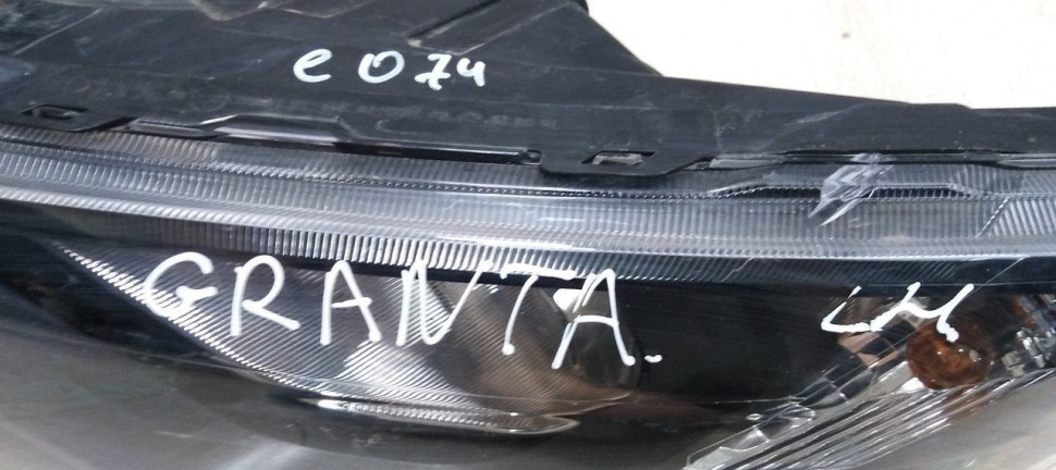 Фара левая Lada Granta 1 рестайлинг (18-20) oem 8450100857 (скл-3)
