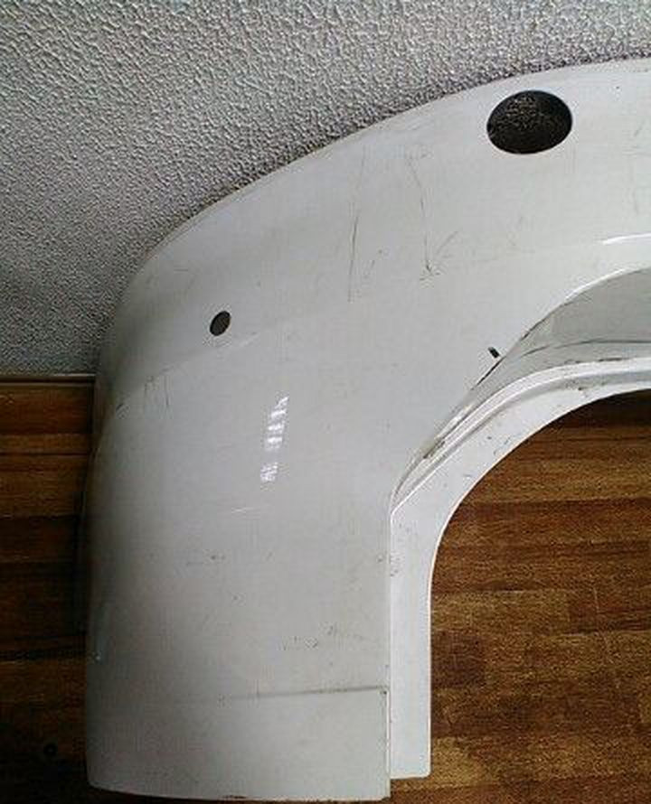 Бампер задний Volkswagen Passat B8 есть трещина