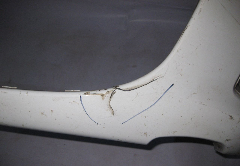 Бампер передний Lada Kalina 2 (трещина) oem 2192280301501 (скл-3)