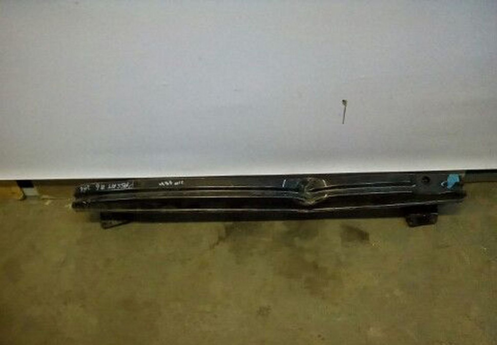 Усилитель заднего бампера Volkswagen Passat B6