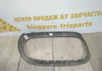 Молдинг решетки радиатора левая бу BMW 7 G11 OEM 51137357011