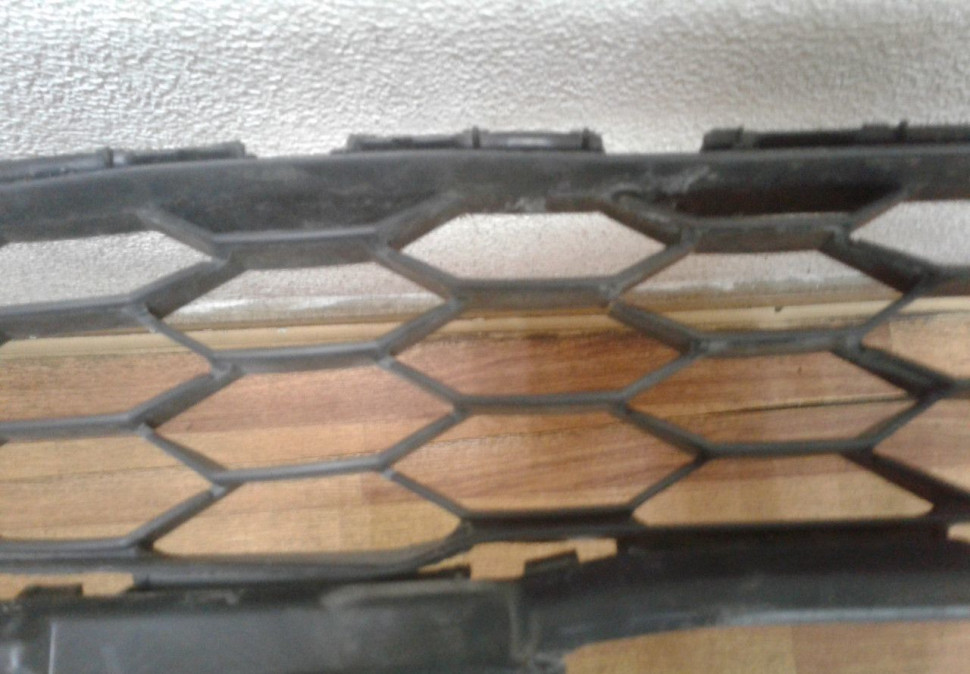 Спойлер переднего бампера Volkswagen Tiguan 2 oem 5nr805903 (слом.часть)